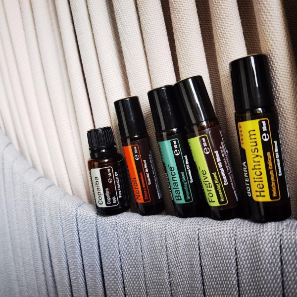 Nicole Kayser erklärt ätherische Öle von dōTERRA für Energie und Lebensfreude